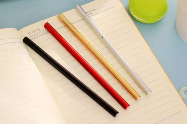2016 Hot Sale Innovation Mental Hand Torch Plastic Gel Pen  BDSH